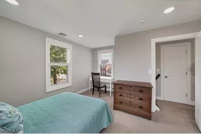 34 2 Nd St, Raritan, NJ 08869 - Photo 27