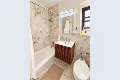 208 Anderson St, Hackensack, NJ 07601 - Photo 3