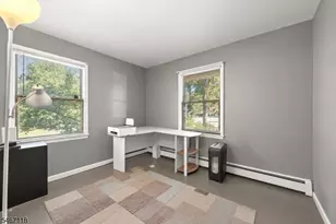 29 Garrabrant Rd, Clifton, NJ 07013 - Photo 13