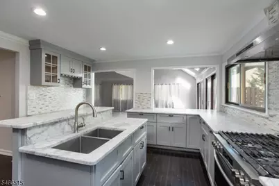 116 Emerson Rd, Franklin Township, NJ 08873 - Photo 5