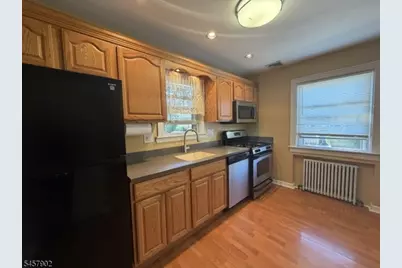 305 Luddington Ave, Clifton, NJ 07011 - Photo 5