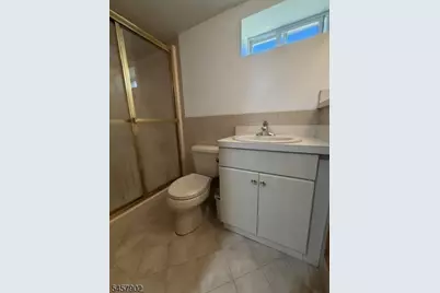 305 Luddington Ave, Clifton, NJ 07011 - Photo 23