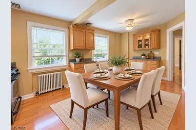 305 Luddington Ave, Clifton, NJ 07011 - Photo 3