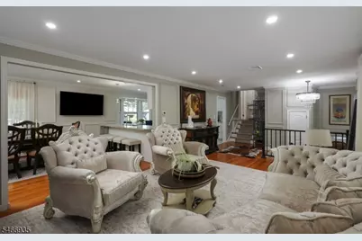 62 Guinard Dr, Watchung, NJ 07069 - Photo 5
