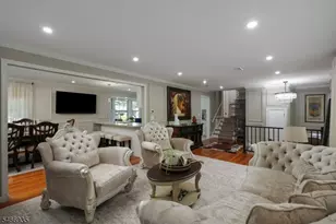 62 Guinard Dr, Watchung, NJ 07069 - Photo 5