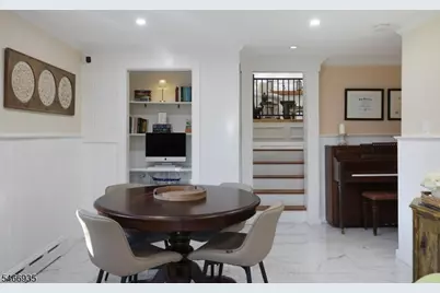 62 Guinard Dr, Watchung, NJ 07069 - Photo 15