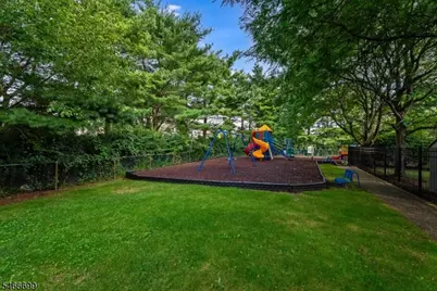 110 Coccio Dr, West Orange Township, NJ 07052 - Photo 33