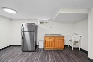 20 Suydam Ave, Edison, NJ 08817 - Photo 31