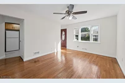 20 Suydam Ave, Edison, NJ 08817 - Photo 7