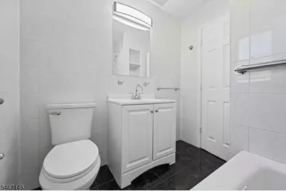 20 Suydam Ave, Edison, NJ 08817 - Photo 19