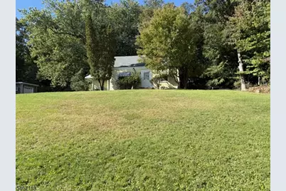 304 Goffle Rd, Hawthorne, NJ 07506 - Photo 3