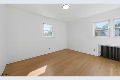 49 Warren St, Clifton, NJ 07013 - Photo 13