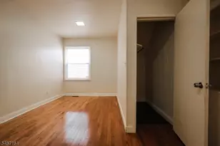 132 Telford St, Newark, NJ 07106 - Photo 11