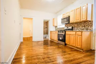 132 Telford St, Newark, NJ 07106 - Photo 1