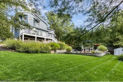 22 Sloping Hill Ter, Wayne, NJ 07470 - Photo 47