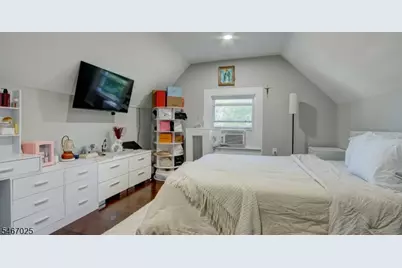 80 N Hill Rd, Woodbridge Township, NJ 07067 - Photo 19