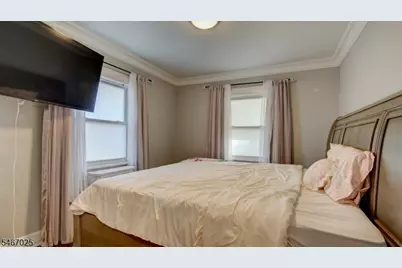 80 N Hill Rd, Woodbridge Township, NJ 07067 - Photo 11