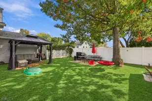 424 S 1st St, Lopatcong Township, NJ 08865 - Photo 21