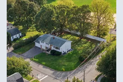 424 S 1st St, Lopatcong Township, NJ 08865 - Photo 27