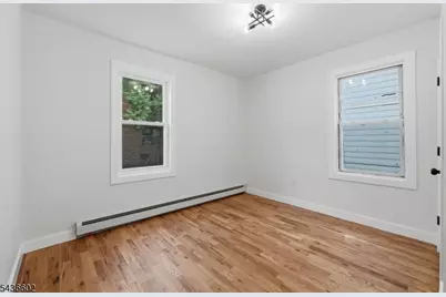 203 Hansbury Ave, Newark, NJ 07112 - Photo 15