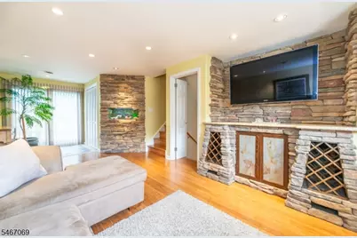 9 Terrace Rd, Wayne, NJ 07470 - Photo 17