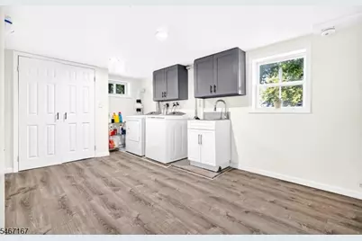 50 Oakwood Ave, Bloomfield, NJ 07003 - Photo 33