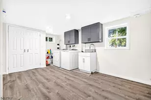 50 Oakwood Ave, Bloomfield, NJ 07003 - Photo 33