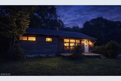 264 Cozy Lake Rd, Jefferson Township, NJ 07438 - Photo 13