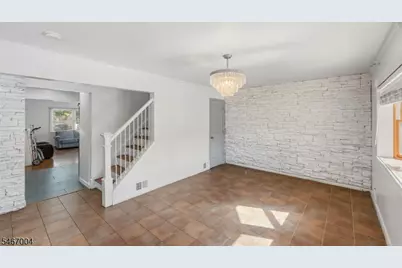 15 Dean Ter, Union Township, NJ 07083 - Photo 3