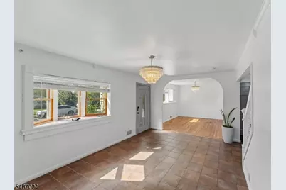 15 Dean Ter, Union Township, NJ 07083 - Photo 5