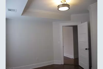 132 Midland Ave, Montclair, NJ 07042 - Photo 9