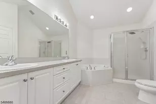 204 Edmonton Ct, Livingston, NJ 07039 - Photo 15