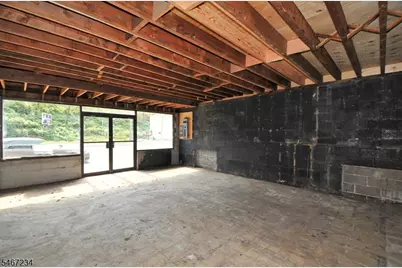 513 W Westfield Ave, Roselle Park, NJ 07204 - Photo 5