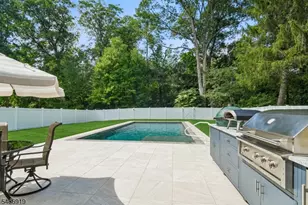 25 Ascot Way, Summit, NJ 07901 - Photo 37