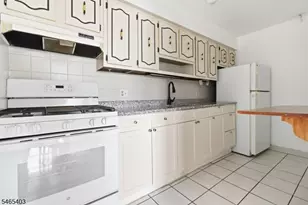 179 Columbia Ave, Passaic, NJ 07055 - Photo 17