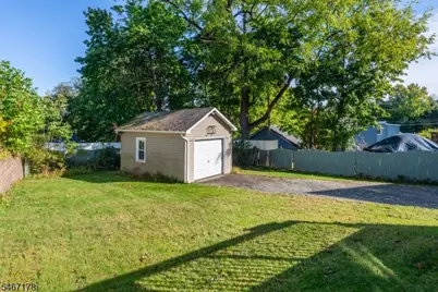 10 New St, Butler, NJ 07405 - Photo 29