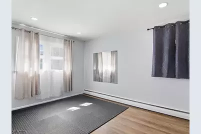 15 Adelphi Ct, Edison, NJ 08837 - Photo 21