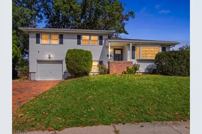 15 Adelphi Ct, Edison, NJ 08837 - Photo 1