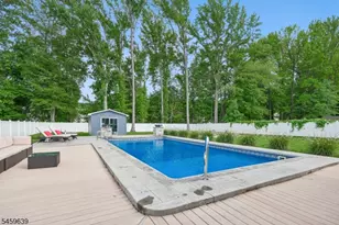 41 Carlos Dr, Fairfield, NJ 07004 - Photo 31