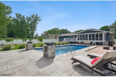 41 Carlos Dr, Fairfield, NJ 07004 - Photo 27