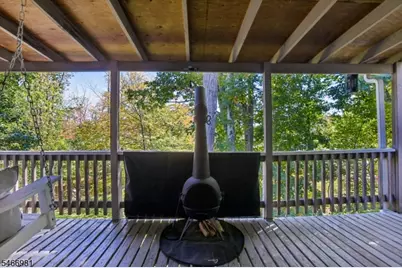 47 Jefferson Trl, Hopatcong, NJ 07843 - Photo 17