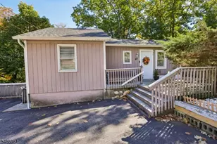 47 Jefferson Trail, Hopatcong, NJ 07843 - Photo 1