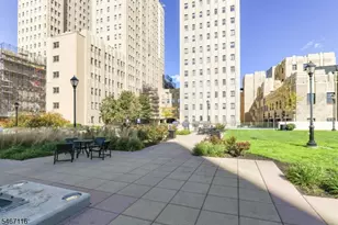 4 Beacon Way, Jersey City, NJ 07304 - Photo 5