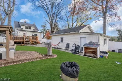 18 Belle Terre Rd, West Orange Township, NJ 07052 - Photo 5