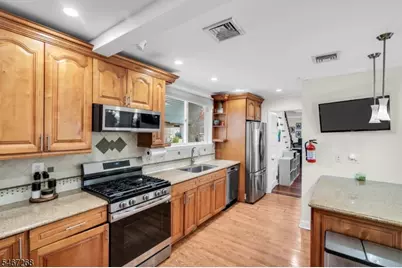 18 Belle Terre Rd, West Orange Township, NJ 07052 - Photo 1