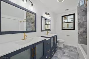 891 River Dr, Elmwood Park, NJ 07407 - Photo 15