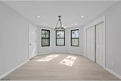 891 River Dr, Elmwood Park, NJ 07407 - Photo 13