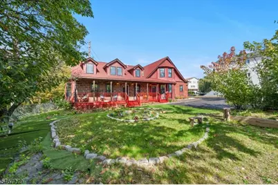 891 River Dr, Elmwood Park, NJ 07407 - Photo 3