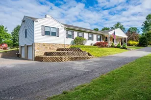 327 Summer Rd, Branchburg Township, NJ 08853 - Photo 33