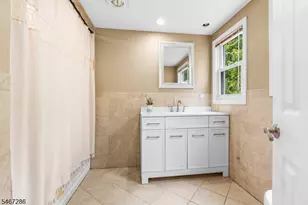 1 Ledgewood Trail, Kinnelon, NJ 07405 - Photo 5